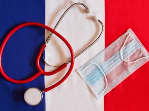 France: Vaccination Mandatory for Health Workers