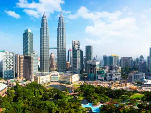 Malaysia Eyes Boosting Islamic Tourism Post Pandemic