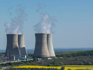 الصين تستخدم الطاقة النووية مجدداً رغم المخاوف بشأن أمن الطاقة