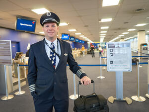 Delta Airlines, Pilots Union Agree to Avoid Furloughs Until 2022