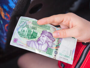 الأزمات العالمية ترفع احتياطات النقد الأجنبي في تونس