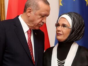 اردوغان يطلب الدعاء بعد اصابته ووزوجته بكورونا 