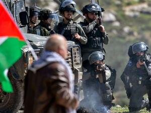 إسرائيل تفرض الاغلاق التام على الضفة وغزة