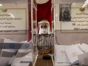 هزيمة ساحقة للاسلاميين في انتخابات المغرب والليبراليون يتصدرون بقوة