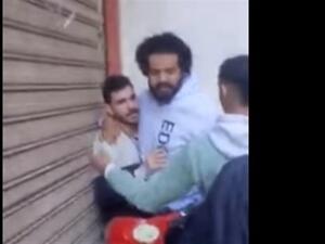 طعن فتاة على يد خطيبها السابق في شارع عام بالمنصورة