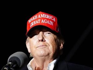 ترامب: غزو اوكرانيا "محزن"