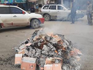 رسوم "مسيئة" للنبي في كتاب دين وزعته تركيا على المدارس بشمال سوريا