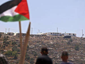 اسرائيل تتجه لشرعنة البؤرة الاستيطانية على جبل صبيح في بيتا نابلس