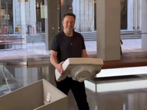 ماسك يعزل قيادة تويتر فور اتمامه صفقة الاستحواذ على الشركة