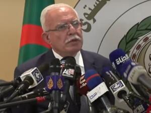 اسرائيل تحتجز وزير الخارجية الفلسطيني وتسحب منه بطاقة الشخصيات المهمة