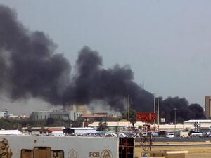 مصر تعلق الرحلات الجوية من والى مطار الخرطوم