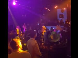 رصاص راس السنة بلبنان يصيب 3 اشخاص وطائرتين