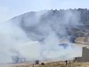 الجيش الإسرائيلي يحرق أراضي بلدة فلسطينية قرب نابلس