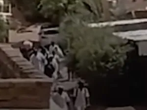 تضارب حول هروب عمر البشير من السجن (فيديو)