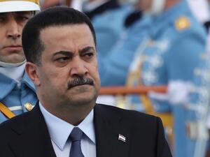 بالفيديو.. السوداني موبخا مسؤولا بمطار بغداد: "شنو هالفوضى"