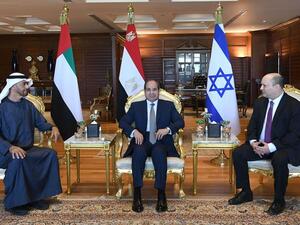 لقاء ثلاثي يجمع السيسي وبن زايد وبينيت في شرم الشيخ