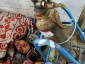 خمور مغشوشة تقتل 27 شخصا شرقي الهند