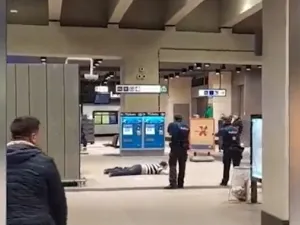 اصابة 3 اشخاص في عملية طعن بمحطة للمترو في بروكسل