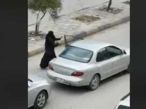 الاردن: اعتقال متنقبة خرقت حظر التجول لترقص بالشارع العام