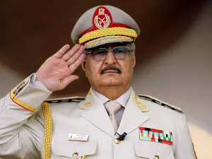 خليفة حفتر
