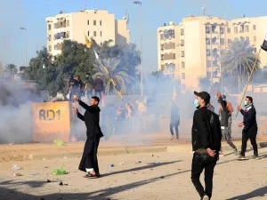 الحشد العراقي يدعو أنصاره للانسحاب من محيط السفارة الأميركية