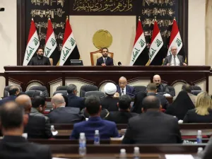 البرلمان العراقي يوافق على قرار يدعو لطرد القوات الأميركية