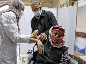 عزوف عن تلقي لقاح كورونا في اوساط فلسطينيي القدس وإسرائيل