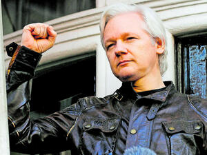 قاضية بريطانية ترجئ محاكمة تسليم أسانج جرّاء كورونا