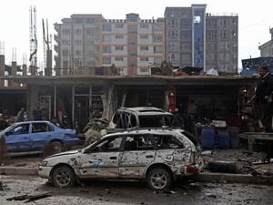 مقتل أربعة أطباء في تفجير سيارة في كابول