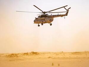 مروحية تابعة للقوات الدولية في الصحراء الغربية (مينورسو) في منطقة الكركرات الحدودية مع موريتانيا