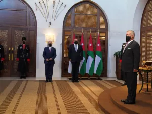 الرابع خلال عام.. تعديل يطال 9 حقائب وزارية في الحكومة الأردنية