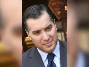 مصطفى أديب