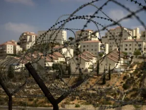 يأتي الإحصاء قبل يومين من حلول الذكرى الحادية والسبعين للنكبة.