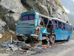 13 قتلى بينهم 9 صينيين بانفجار حافلة في باكستان