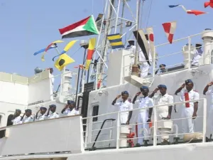 البحرية السودانية تتسلم سفينة حربية "هدية" من روسيا