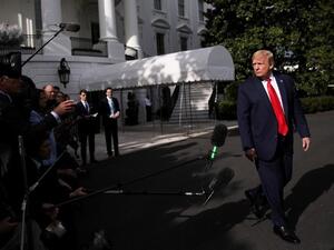 ترامب يحض الأميركيين على "الصلاة" من أجل نجاح إدارة بايدن