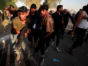 حظر تجول في انحاء العراق وقتيلان في اشتباكات ببغداد