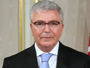 وزير الدفاع التونسي عبد الكريم الزبيدي