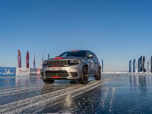 Jeep Grand Cherokee Trackhawk Baikal