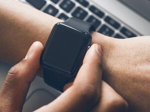 You’ll also probably want to reverse your watch band, but Apple makes that super easy too. 