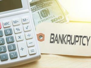 US Companies Award Execs with Bonuses Before Filing for Bankruptcy