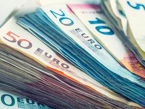 كيف يؤثر فيروس كورونا على مستقبل اليورو؟