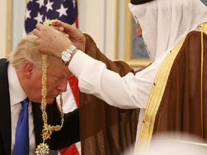 The U.S. expect Saudi Arabia to play the oil-rich puppet which is ready to offset the losses from Iranian oil.