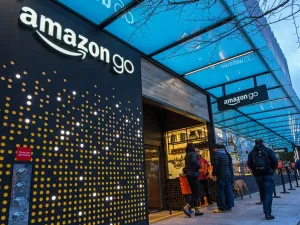 Amazon Online Store’s Services Restored After Global Outage