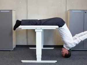A quick stretching and exercise routine at your desk might improve your strength and concentration and keep you healthy.