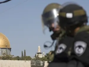 Palestinian minister for Jerusalem affairs Fadi al-Hadami was detained (Twitter)