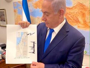 Jared Kushner hand delivered new US map showing annexed Golan Heights as part of Israel (Twitter)