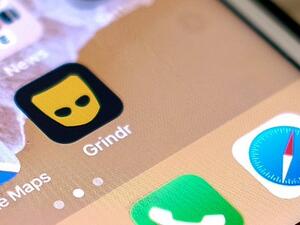 Activists slam Lebanon telecoms ministry after it bans Grindr app (Twitter)