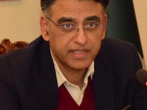 Pakistan’s Finance Minister Asad Umar (Twitter)