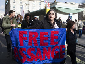London protesters march against worldwide government corruption (Shutterstock)	